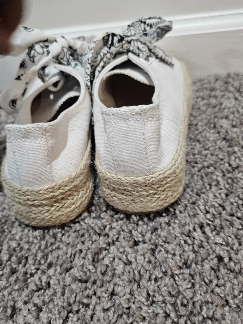 Madden Girl White Canvas Espadrille Sneakers with Bandana Laces  The MimiiSize 7